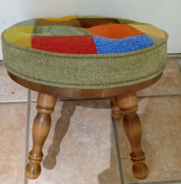 Vintage 1960'S Padded Patchwork Colonial Americana Maple Spindle Legs Foot Stool