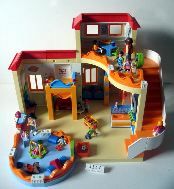 Playmobil City Life 5634 pas cher, Espace centre de loisirs