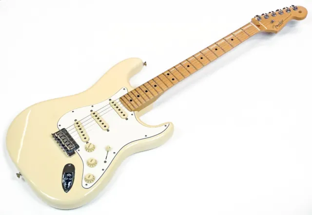 2019 Fender American Professional Stratocaster Olympic White w/ OHSC -A