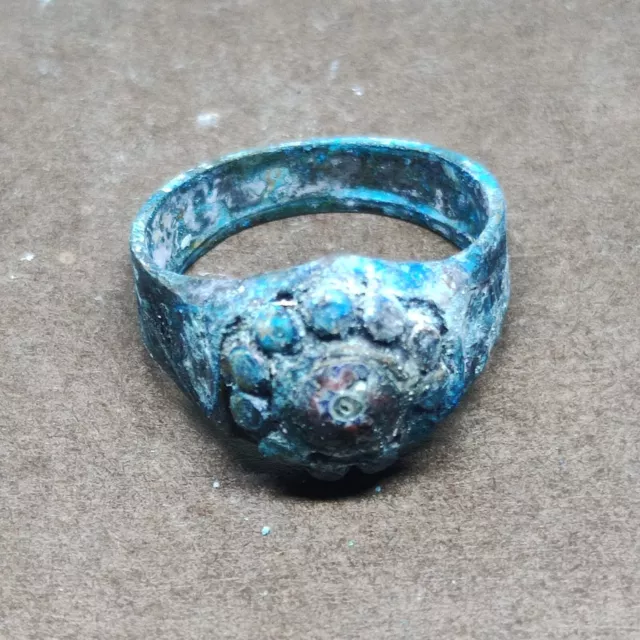 A genuine medieval Viking brass  ring rare antiquity with decorated