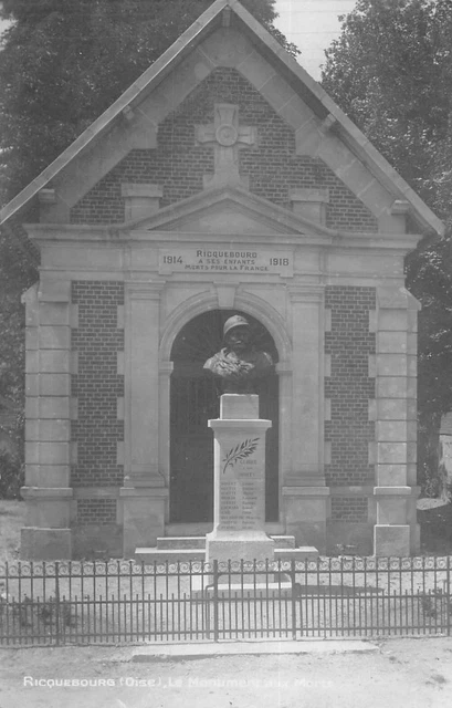 Cpa 60 Ricquebourg Monument Aux Morts