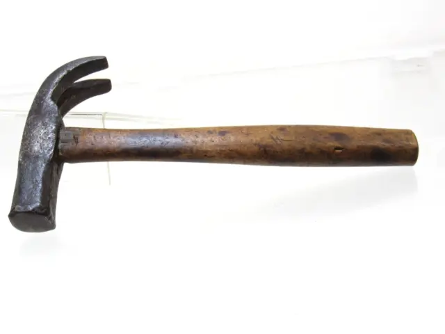 Great Very Early Hand Forged Claw Hammer 18 Oz T8276C