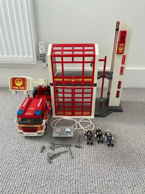Playmobil Fire Station & Fire Engine - 4512
