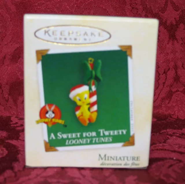 Hallmark 2003 Miniature Looney Tunes~Tweety Bird Ornament~A Sweet For Tweety