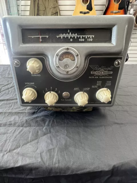 Bendix PATR-10A Radio Vintage Flightweight Flightphone Rare 1940’s? - *UNTESTED* Bendix PATR-10A Radio Vintage Flightweight Flightphone Rare 1940’s? - *UNTESTED*