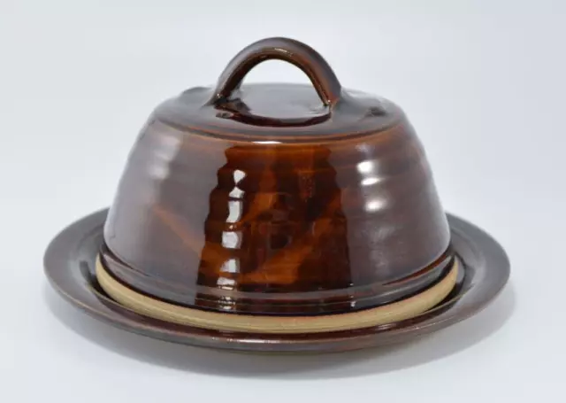 Studio Keramik Käse Geschirr braun Treacle Glasur Butterteller & Glocke handgefertigt