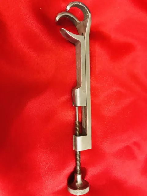 Zimmer 3205 Lowman Bone Clamp,toolbox, Stainless Steel,Unique Tool, Clamp,