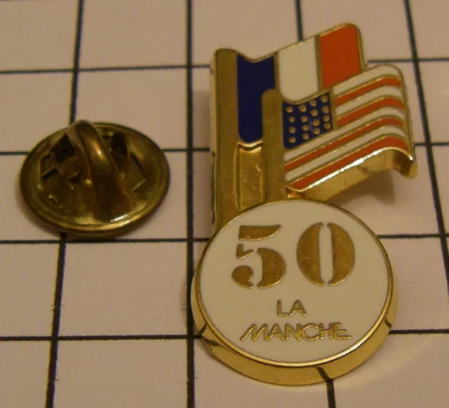 WW2 D DAY 50th anniversary NORMANDIE MANCHE US & FRENCH FLAGS vintage pin badge