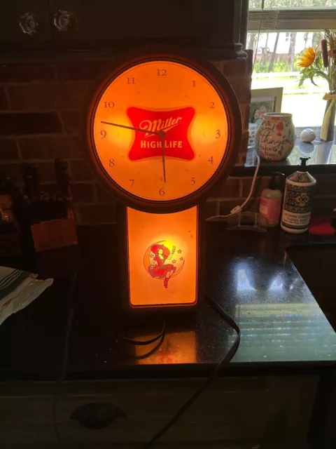 Vintage Miller High Life Beer Sign Clock Light Up Girl On The Moon