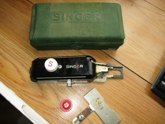 Singer Sewing Machine Button Hole Attachment VINTAGE Hand Held with Case