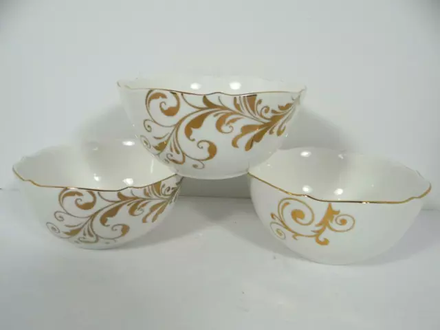 Pier 1 Elegant Scroll Set of 3 Soup Cereal Bowls White Gold Design Stoneware