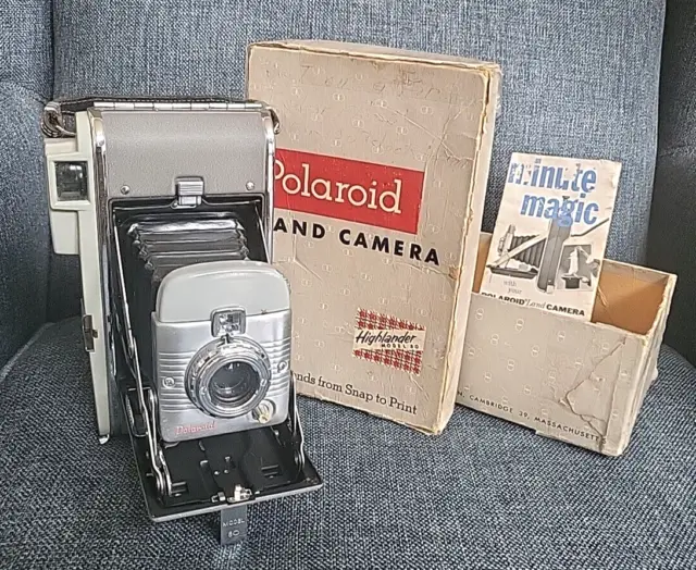 POLAROID Land Camera HIGHLANDER Model 80 Vintage Untested, Original Box/Brochure