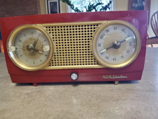 1954 RCA Victor Vintage Model 4-C-544 Tube AM Clock & Radio Work-Parts Owl Eye