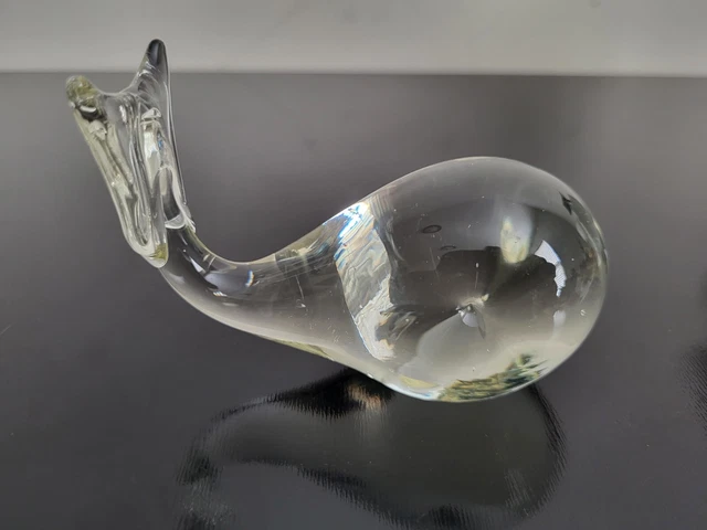 Vintage Hand Blown Art Clear Glass Whale Sculpture Figurine Paperweight.