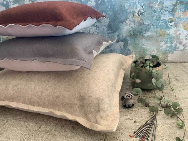 Alfombrillas de fusión con aguja de lana pura ecológica Heidifeathers®, cojín, almohada - 100% lana