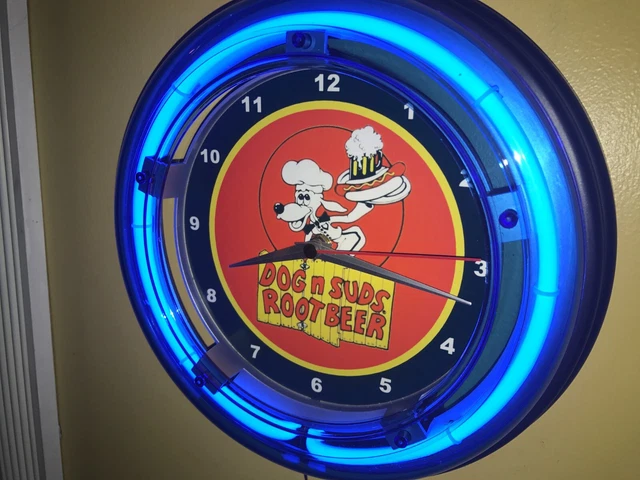 Dog N Suds RootBeer Soda Fountain Diner Bar Man Cave Advertising Neon Clock Sign