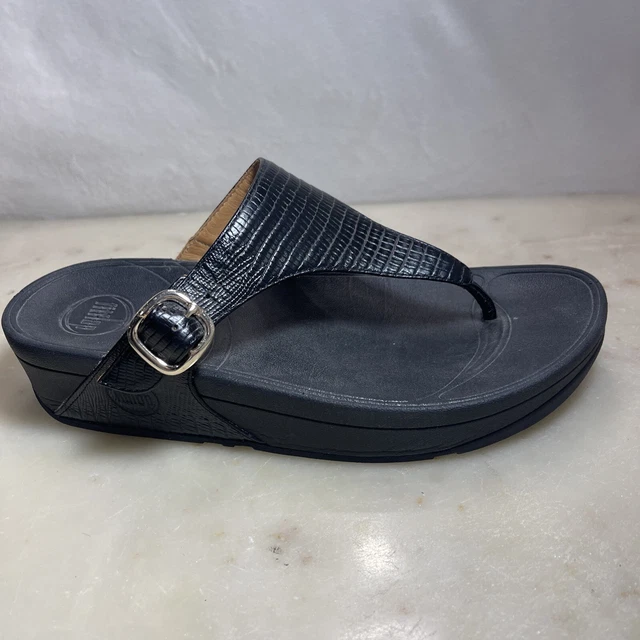 FITFLOP WOMENS SANDALS Black buckle embossed wedge COMFORT WALKING US 7 EU 38