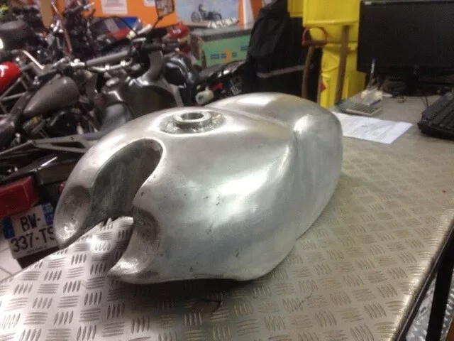 Ducati 749/999 Réservoir Alu Cafe Racer / Tank / Serbatio Aluminium 3