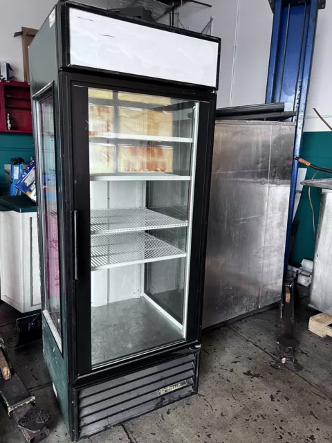 TRUE Model GDM-23 Commercial Refrigerator