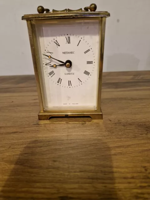 METAMEC QUARTZ MADE in England gold colour metal plastic
