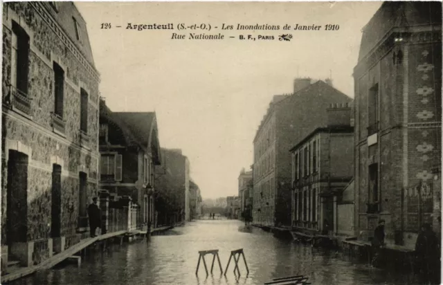 CPA ARGENTEUIL - Rue - Nationale - Les Flundations de Janvier 1910 (380310)