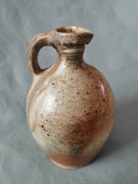 Bouteille En Gres Ancienne