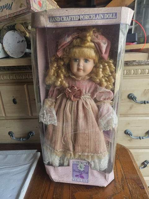 vintage collectible memories porcelain dolls