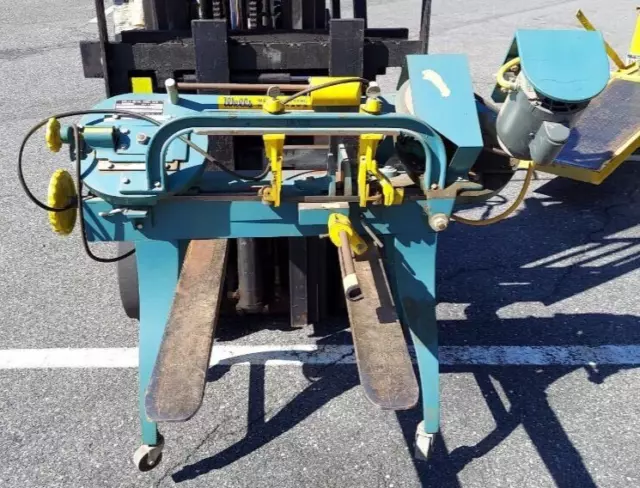 Wells Metal Cutting Band Saw Model 600