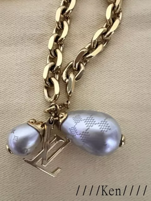 LOUIS VUITTON Bracelet Bangle AUTH LV Brass Rigid Pillow Monogram DORE Gold  F/S