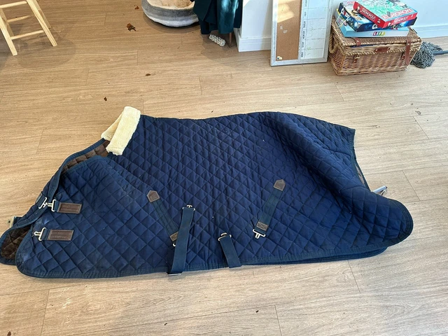 Kentucky Navy Stable rug 400g 5’9