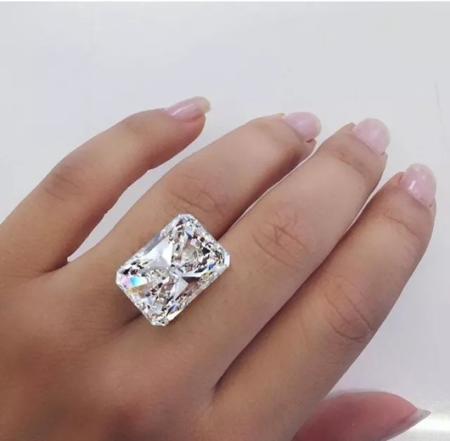 Diamant Libre Pierre Radiant Précieuses 5ct Blanc Couleur VVS1 Avec Certificat