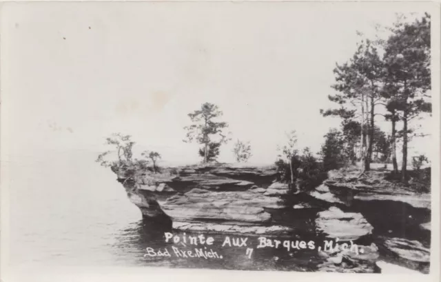 CEN Point Aux Barques Port Austin MI RPPC 1940s HURONS NATURES ROCKY Shoreline!