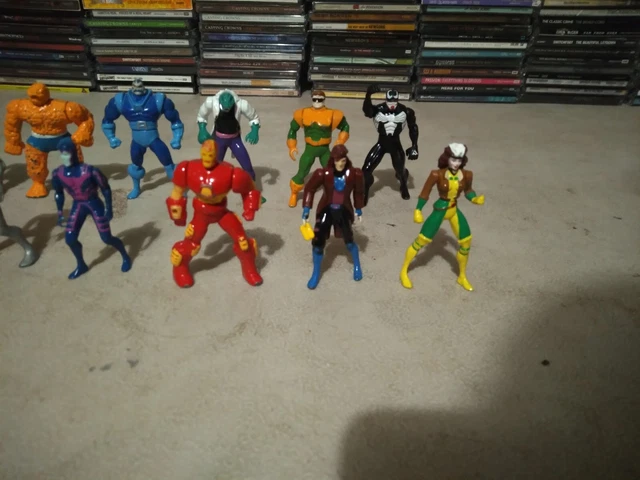 Lot of 20 Marvel X-Men Heavy Metal heroes Die-Cast  Toy Biz rare htf 2
