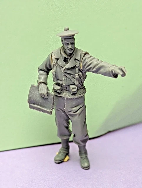 A Suivre  - 1944-45 - 2Eme Db 1/35