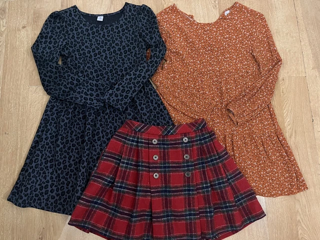 Bundle of girls clothes age 9 years, 3 items