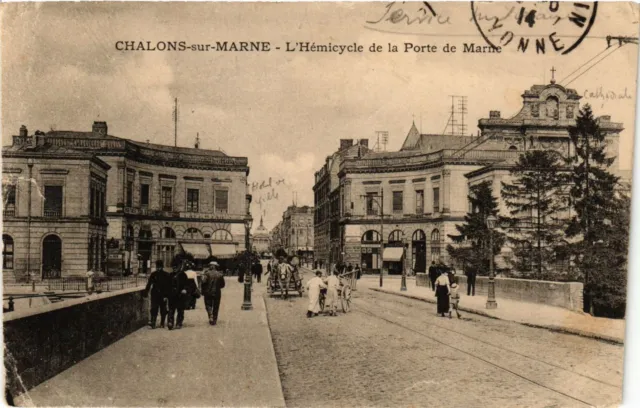 CPA CHALONS-sur-MARNE - L'Hemleycle de la Porte de Marne (742294)