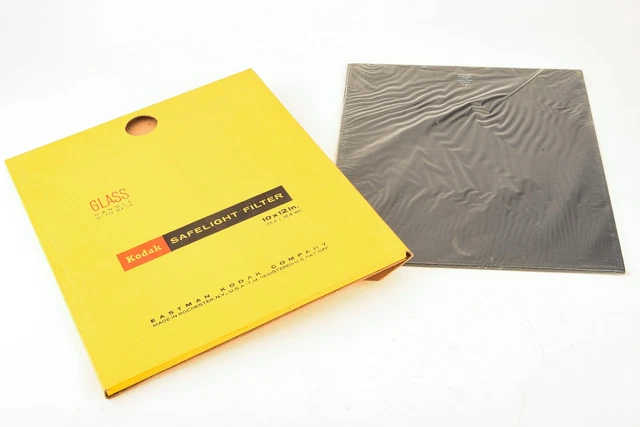 Kodak Safelight Filter 8x10 0A Wratten Series Glass Used