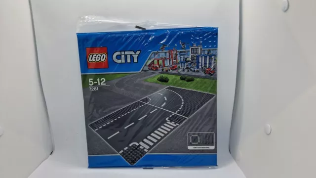 NEU! Lego City 7281 Strassenplatten Kurve und Einmündung  ungeöffnet!