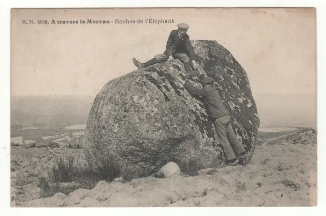 Cpa 58 - À Travers Le Morvan : Roches De L'éléphant (Nièvre) Écrite