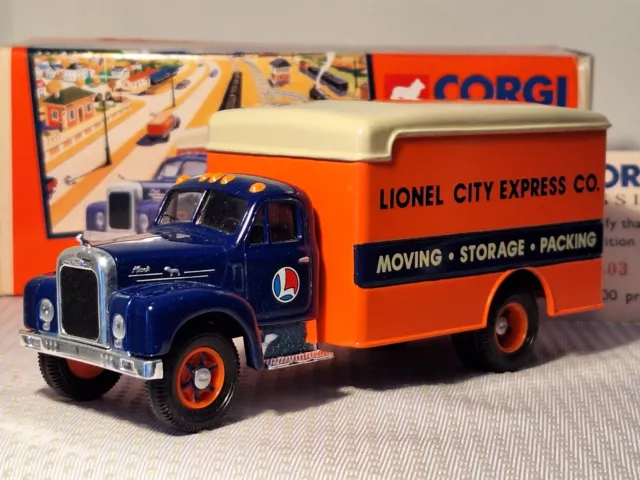 Corgi Classics 1:50 Mack B Serie Van - Lionel City Express Co. 52503