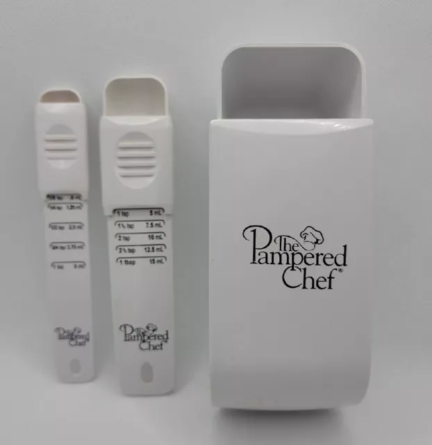 P Chef: Lot of One Measuring Cup and Two Measuring Spoons Kitchen Gadgets