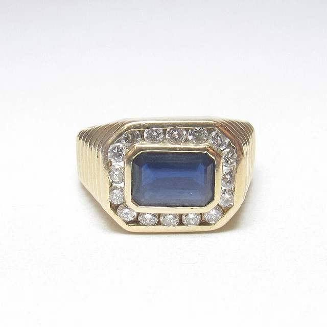2.15 Ct Natural Blue Sapphire & Diamond Men's Engagement Ring in 14K Yellow Gold