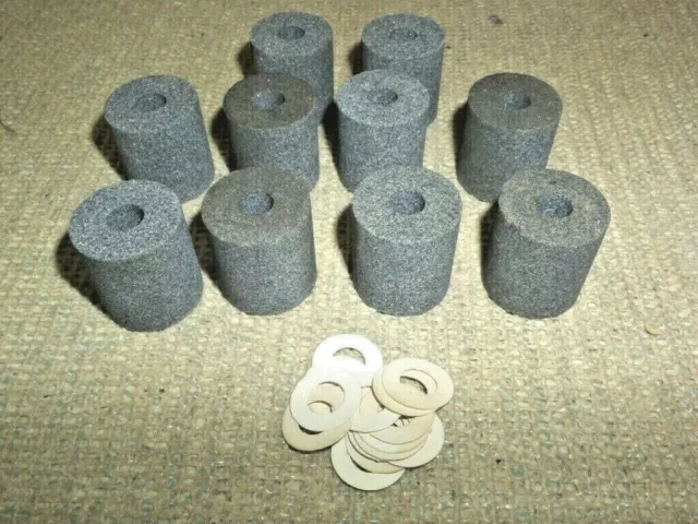 Norton 1 1/8 dia x 1 1/4 wide x 3/8 bore grinding wheel, 10 pcs