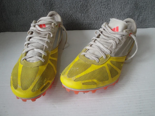 Adidas arriba spikes deals