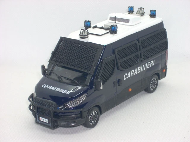 Fiat Punto I Série – Modèle Carabinieri Polizia Militare Échelle 1/43 (Occasion)