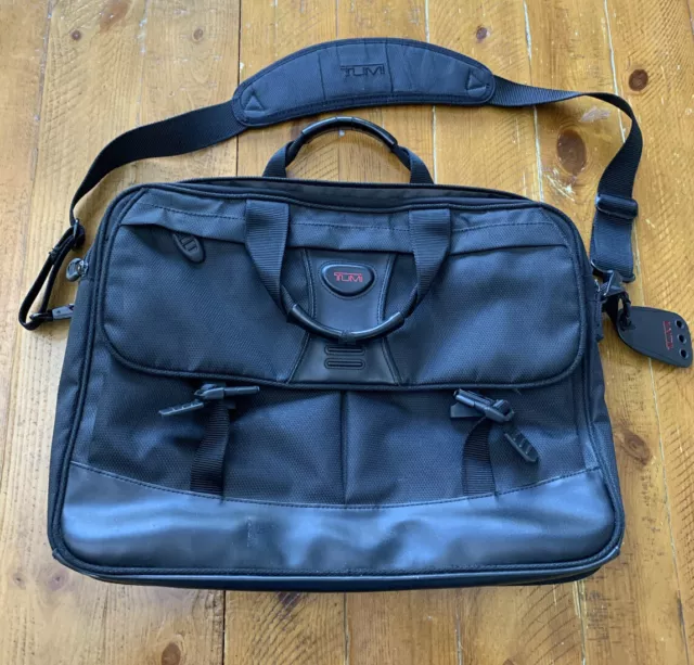 TUMI Crossbody Men’s Messenger Satchel Ballistic Nylon Laptop Computer Bag