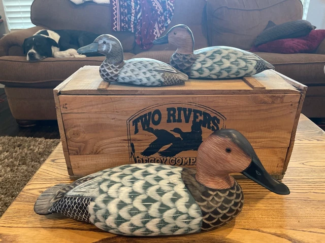 Two Rivers Decoy 3 Duck Piece Set - Male, Female, Youth - Green, White and Brown