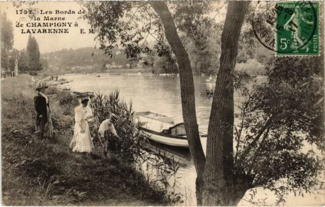 CPA Les Bords de la Marne de Champigny a La Varenne (1352282)