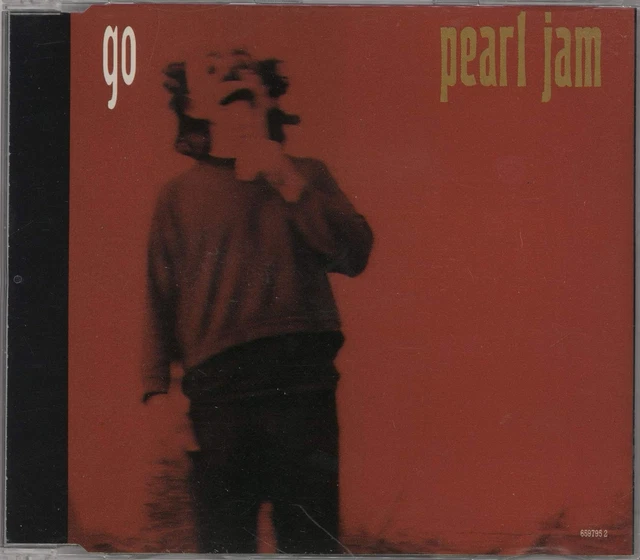 PEARL JAM - go / elderly woman behind the counter in a small town