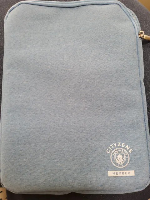 Brandneu Manchester City Cityzens iPad Tablet Hülle, Tasche Reißverschluss 11 Zoll x 8 Zoll